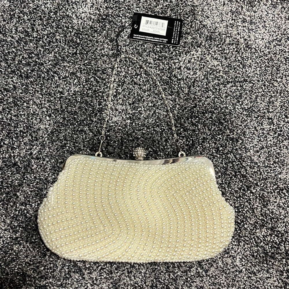 NWT Harve Bernard evening purse